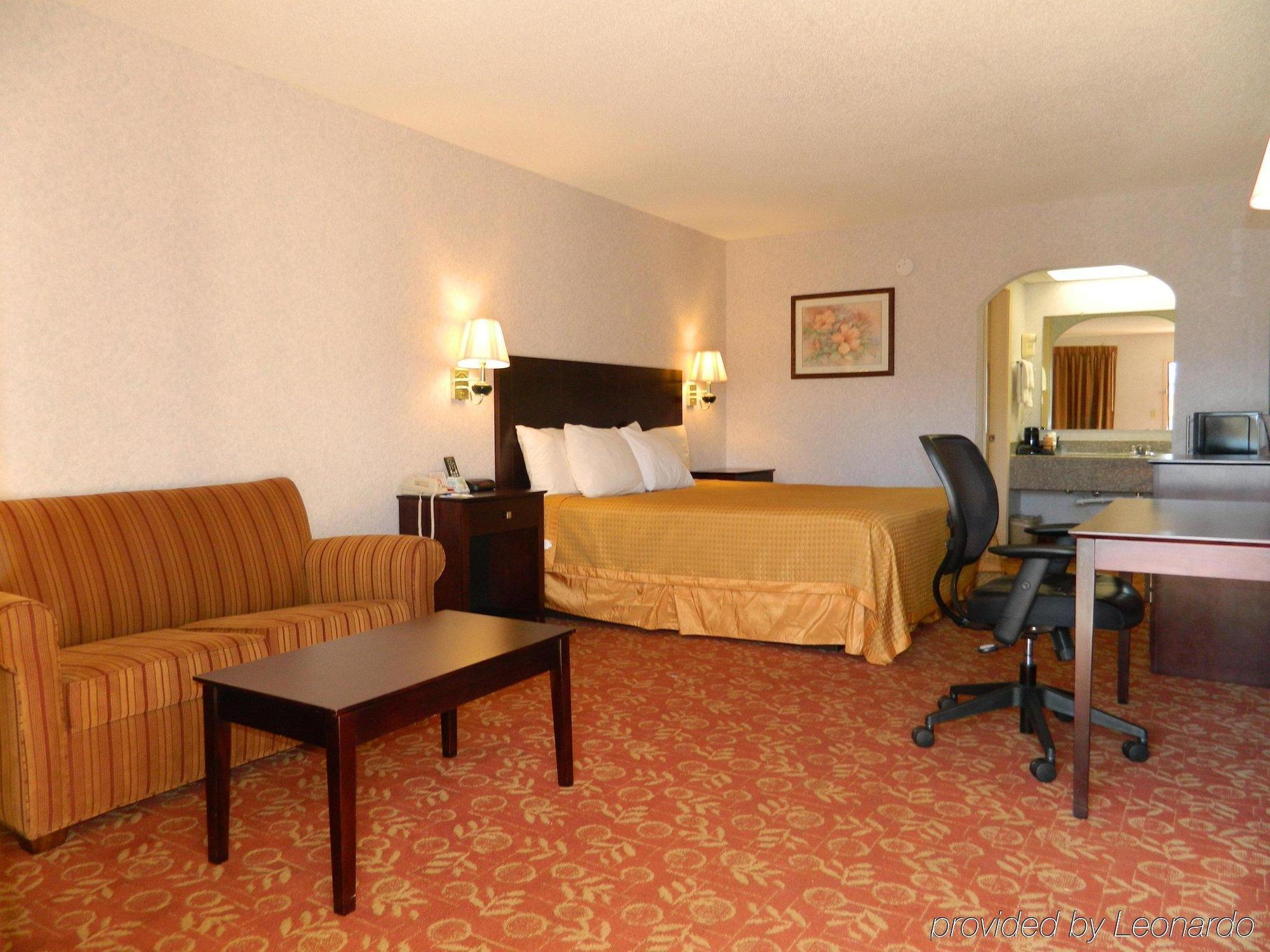 Deluxe Inn And Suites York Esterno foto